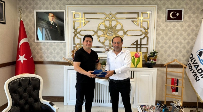 Ak Grup’tan Başkan Aynacı’ya Ziyaret