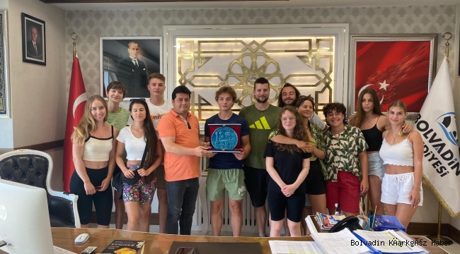 Başkan Aynacı’ya Erasmus Ziyareti Gerçekleştirildi