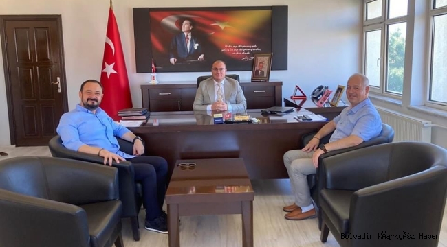 İş Adamı Murat Tabak Kaymakam Ali Arıkan’ı Ziyaret Etti