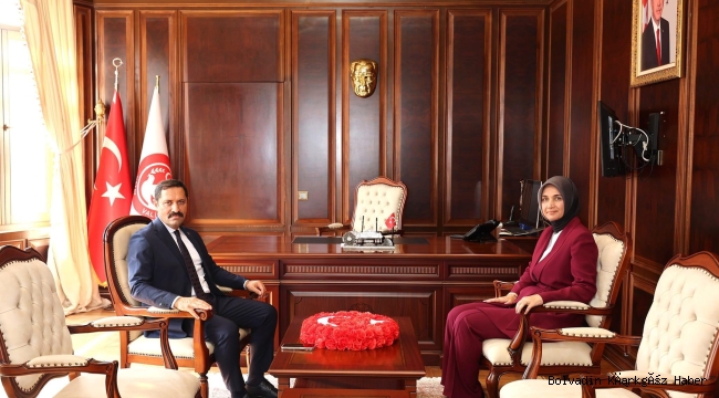 Afyonkarahisar Valisi Yiğitbaşı Hatay’a İmza Attı