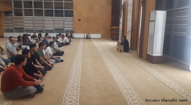 AKÜ Öğrencilerine Özel Mevlid Şerif Programı!