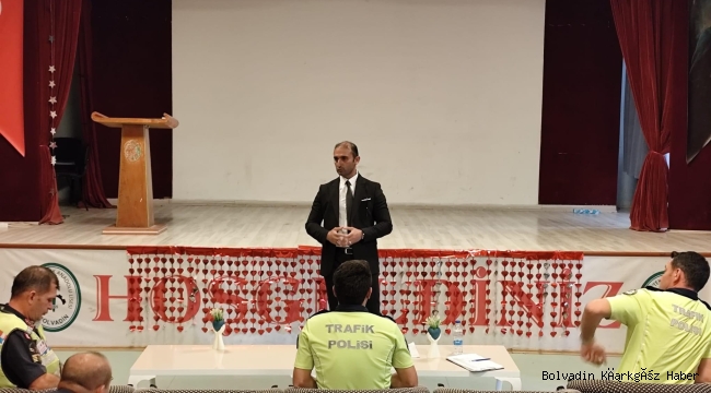 Bolvadin’de Servis Şoförlerine Eğitim Verildi