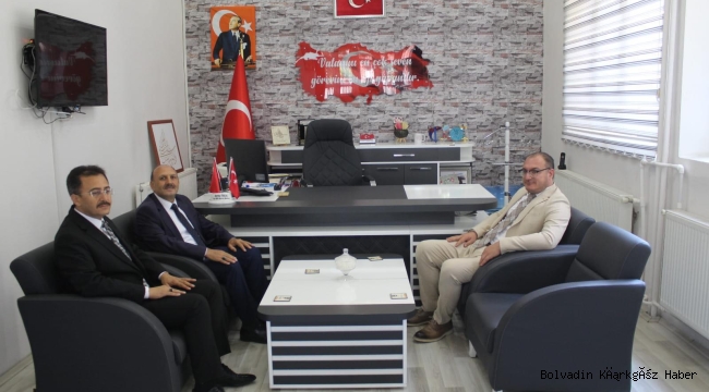 Bolvadin Kaymakamı İlçe Milli Eğitim Müdürlüğü’nü Ziyaret Etti
