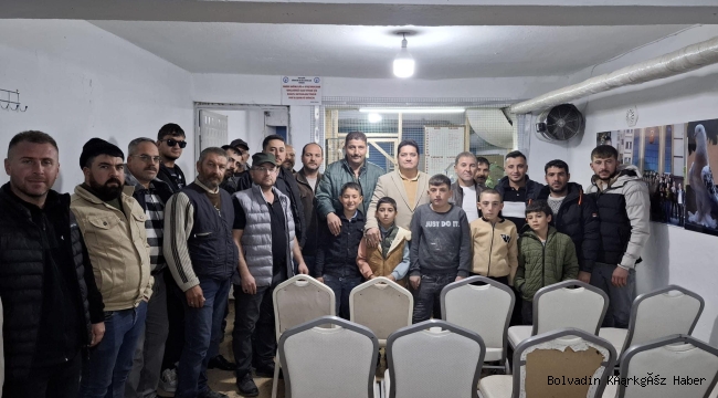 Bolvadin’de Güvercin ve Süs Tavukları Derneği Açıldı