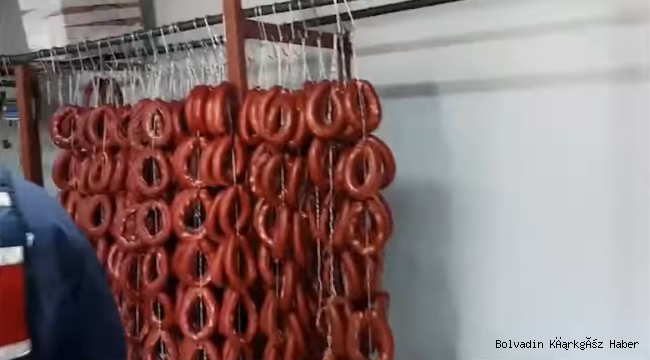 Bozulmuş Sucuklara Afyon Valiliği El Koydu