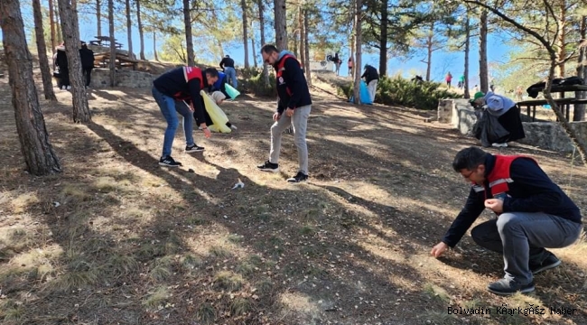 Ormanda Çevre Temizliği Yapıldı