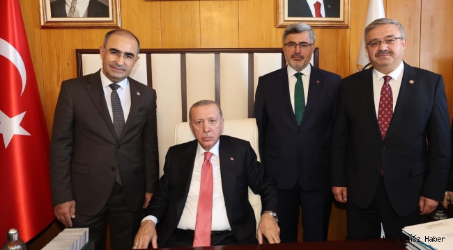 Reis’le Yan Yana Poz Verdiler