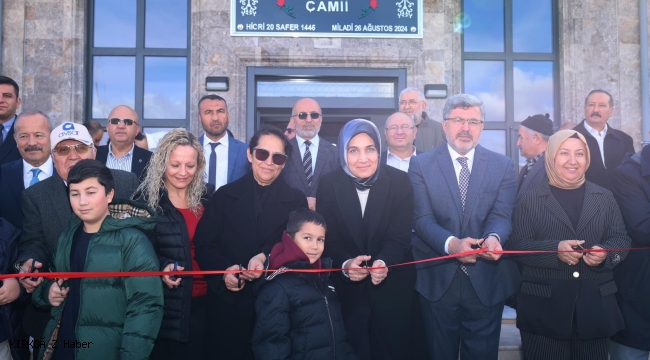 Afyonkarahisar’da “Hacı Selma Demirel Camii” İbadete Açıldı