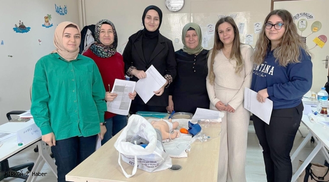 Afyonkarahisar’da NRP Eğitimleri Sürüyor: 15 Sağlık Çalışanı Daha Sertifika Aldı