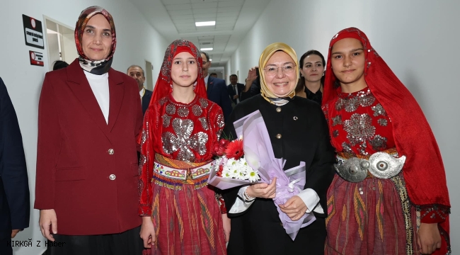 Afyonkarahisar’da Öğretmen Akademileri Açılışı Gerçekleştirildi