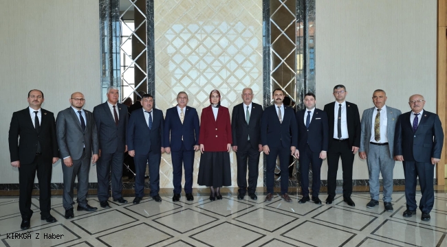 Afyonkarahisar Valisi Kübra Güran Yiğitbaşı, İl Genel Meclisi Üyeleriyle Bir Araya Geldi