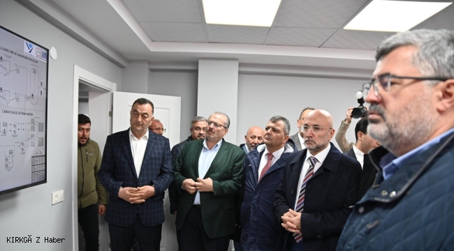 AK Parti Milletvekilleri Tesisin Açılışında Bir Araya Geldi