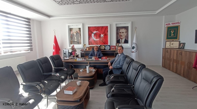 Bolvadin’de İlçe Müftüsü Arıcı Dişli Belde Başkanı Mert’i Ziyaret Etti