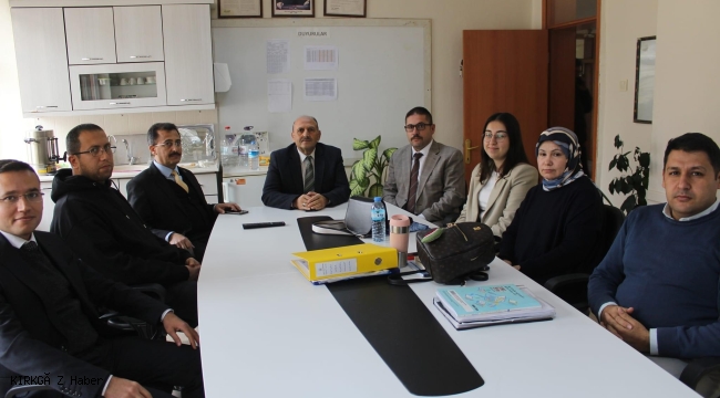 Bolvadin İlçe Milli Eğitim Müdürü Derviş Özçal’dan Selçuklu Mesleki ve Teknik Anadolu Lisesine Ziyaret