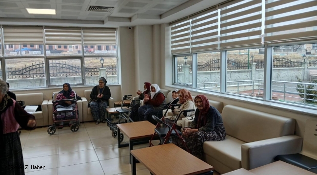 18'lik Fidanlar 81'lik Çınarlarla Buluştu: Kuşaklar Arası Köprü Projesi