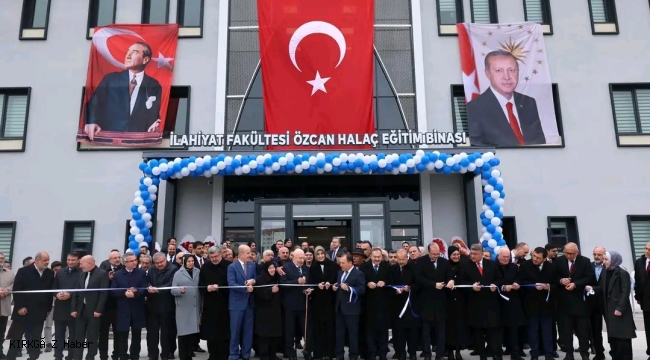 AKÜ İlahiyat Fakültesi Özcan Halaç Eğitim Binası Açılışı Gerçekleştirildi