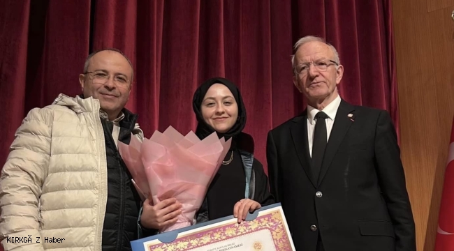 Bolvadin'de Sena Nur Özaydın Avukatlık Ruhsatını Aldı