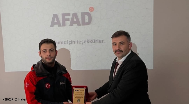 Bolvadin Ülkü Ocakları ve AFAD İşbirliği ile Afet Farkındalık Eğitimi Gerçekleştirild