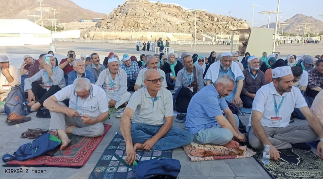 29 Aralık Umrecilerimiz Arafat Ziyaretindeler