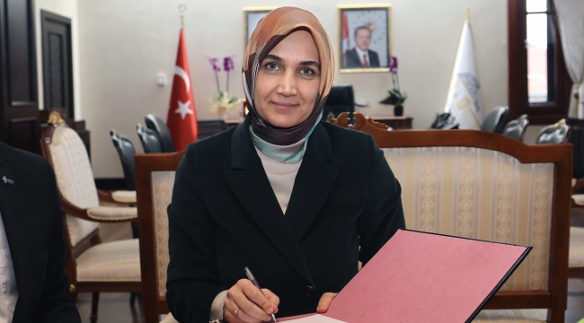 Afyonkarahisar'a Çorba Değil Topraksız Tarım Yatırımı