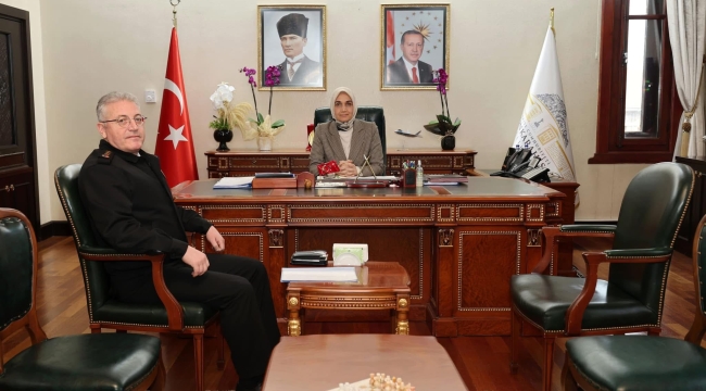 Daha Güvenli Bir Afyon İçin Toplandılar!