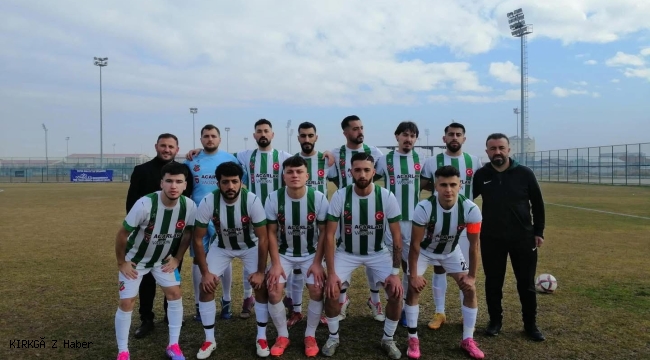 Dinar Belediye Spor Şampiyonluğa Koşuyor!