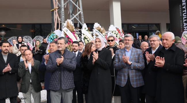 Kütahya Seramik&#039;in Afyonkarahisar Mağazası Törenle Açıldı