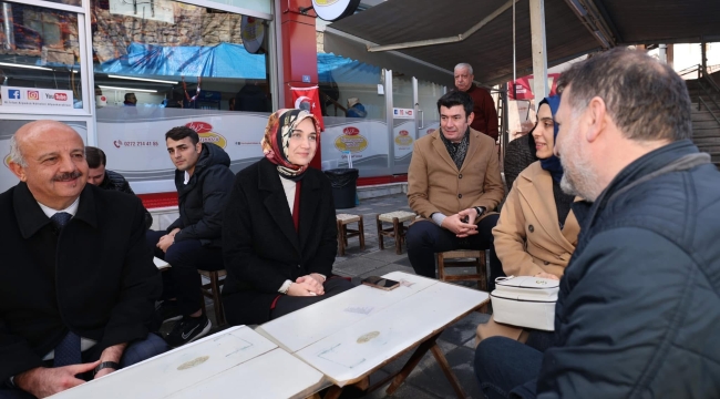 Yazıcıoğlu Gibi Vali! Yiğitbaşı Sahadan Ayrılmıyor