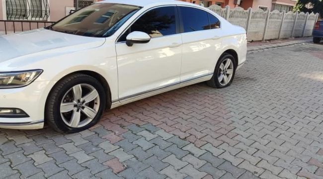Afyonkarahisar’da Şok Olay: Arif Keskin’in Aracının Dört Lastiği Bıçaklandı
