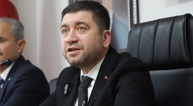 AK Parti'den CHP'ye Sert Tepki: "Belediyeyi Bir Yıl Dolmadan Kaybettiklerinin Farkındalar"