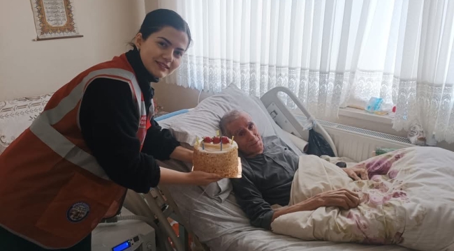 Emirdağ’da Yürekleri Isıtan Doğum Günü