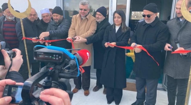 İscehisar'da Cami Açıldı! İlk Misafirleri Kim Oldu?