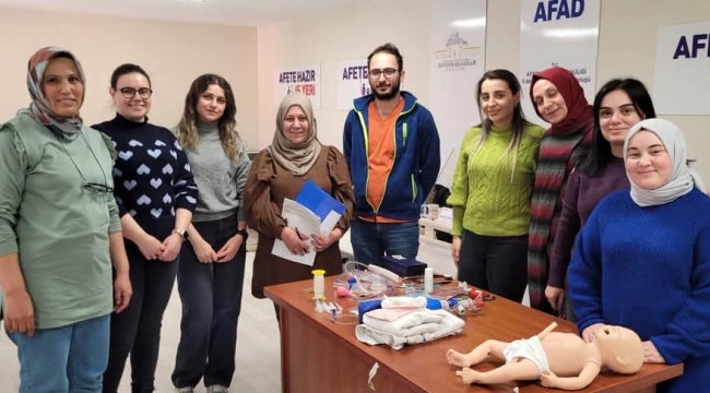 Afyonkarahisar'da 41 Sağlık Çalışanına Eğitim Verildi