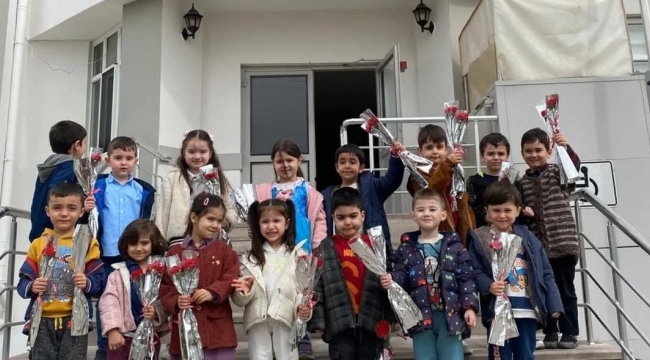 Bolvadin Çözüm Akademisi Öğrencilerinden Kadir Gecesi'nde Anlamlı Huzurevi Ziyareti