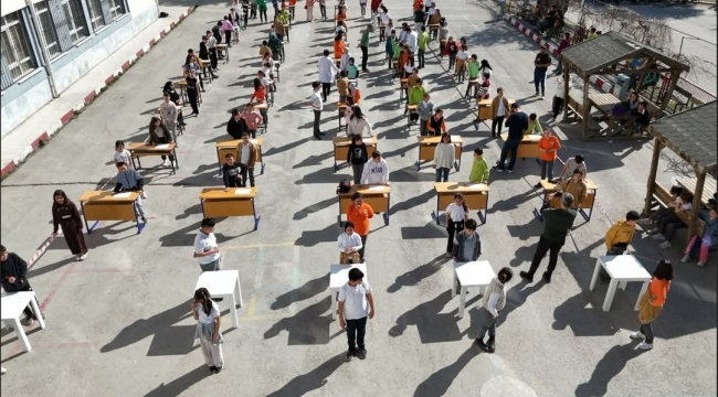 Bolvadin'de 12 Mart Kutlaması! Değişik Kutlama