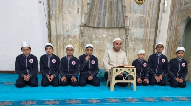 Bolvadin'de Ramazan Ayını Minik Hafızlar Şenlendiriyor