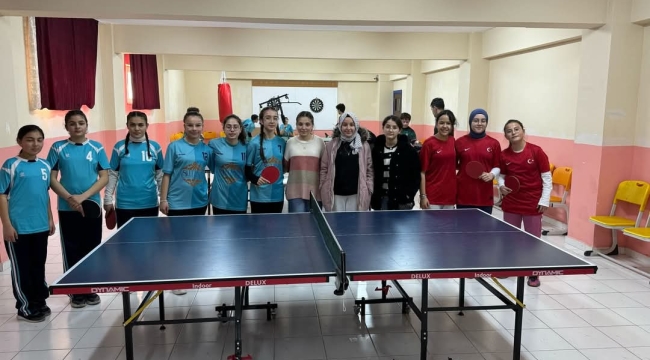 Bolvadin İlçe Milli Eğitim Müdürlüğü Masa Tenisinde Tarih Yazdı