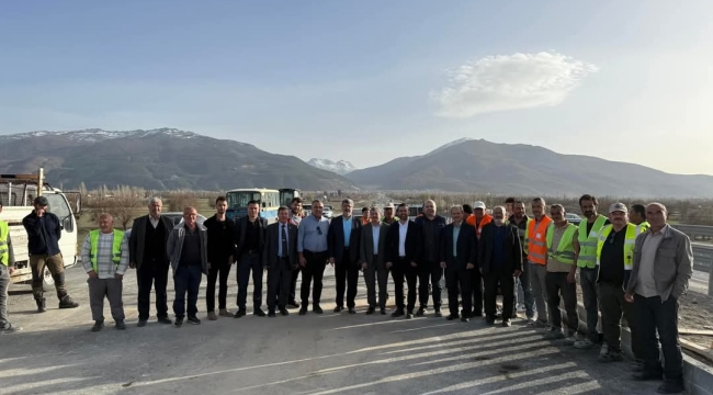 Çay-Bolvadin Bölünmüş Yol Çalışmaları Yerinde İncelendi