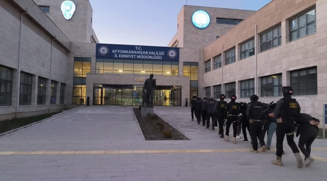 Daeşliler İscehisar'a Gelmiş! Bakın Ne Yapmışlar?