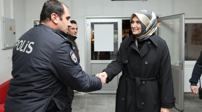 Vali Yiğitbaşı'ndan Erenler Polisine Ansızın Ziyaret