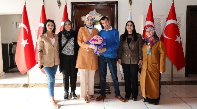 Afyonkarahisar Valisi: Otizmin Farkındayız