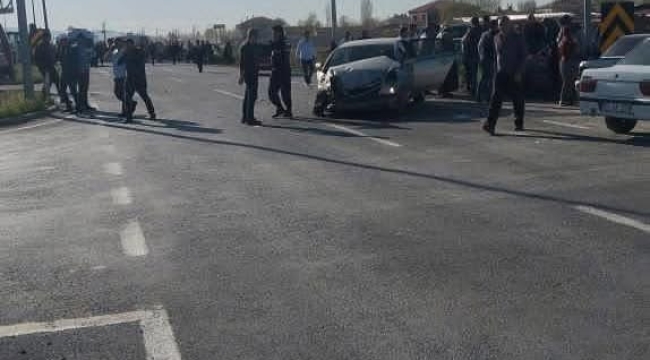 Çobanlar İlçesinde Feci Kaza! Ağır Yaralılar Var