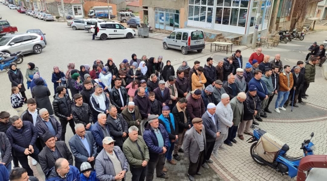 Dişli Kasabası’ndan Umre Yolculuğu: Dualarla Uğurlandılar