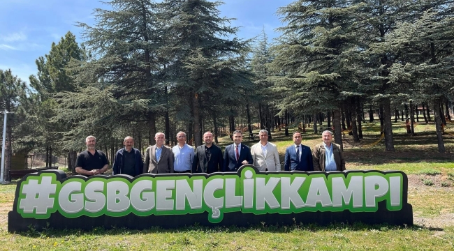 Sultandağı Gençlik Kampı’na AK Parti Heyetinden Ziyaret