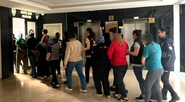 Afyon’da Aileyi Hedef Alan Fuhuş Çetesi Çökertildi!