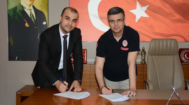 Afyonkarahisar'da İmzalar Personel İçin Atıldı