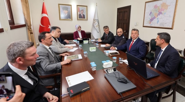 Afyonkarahisar’da Tarımda Yeni Dönem: Jeotermal Seralar İçin Dev Adım!