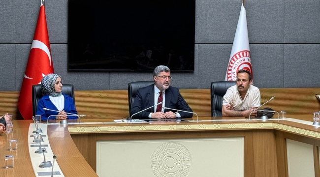 AK Partili Özkaya’dan Gençlere Anlamlı Mesaj: “Yarınlarımız Sizin Emanetinizde!