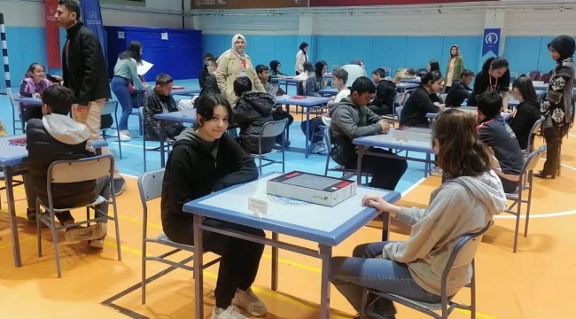 Bolvadin’de Öğrenciler Akıl ve Zeka Oyunlarında Göz Doldurdu
