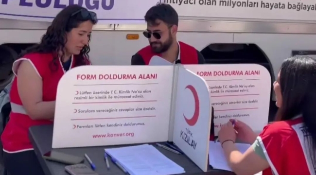 Bolvadin İlçesinde Oluk Oluk Kan Verdiler